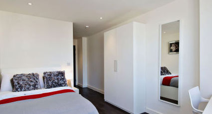 Aldgate East Studio Apartments